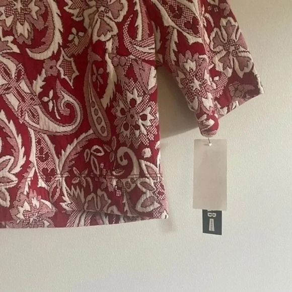 NWT Design Lab Red and White Crop Top - Picture 7 of 7